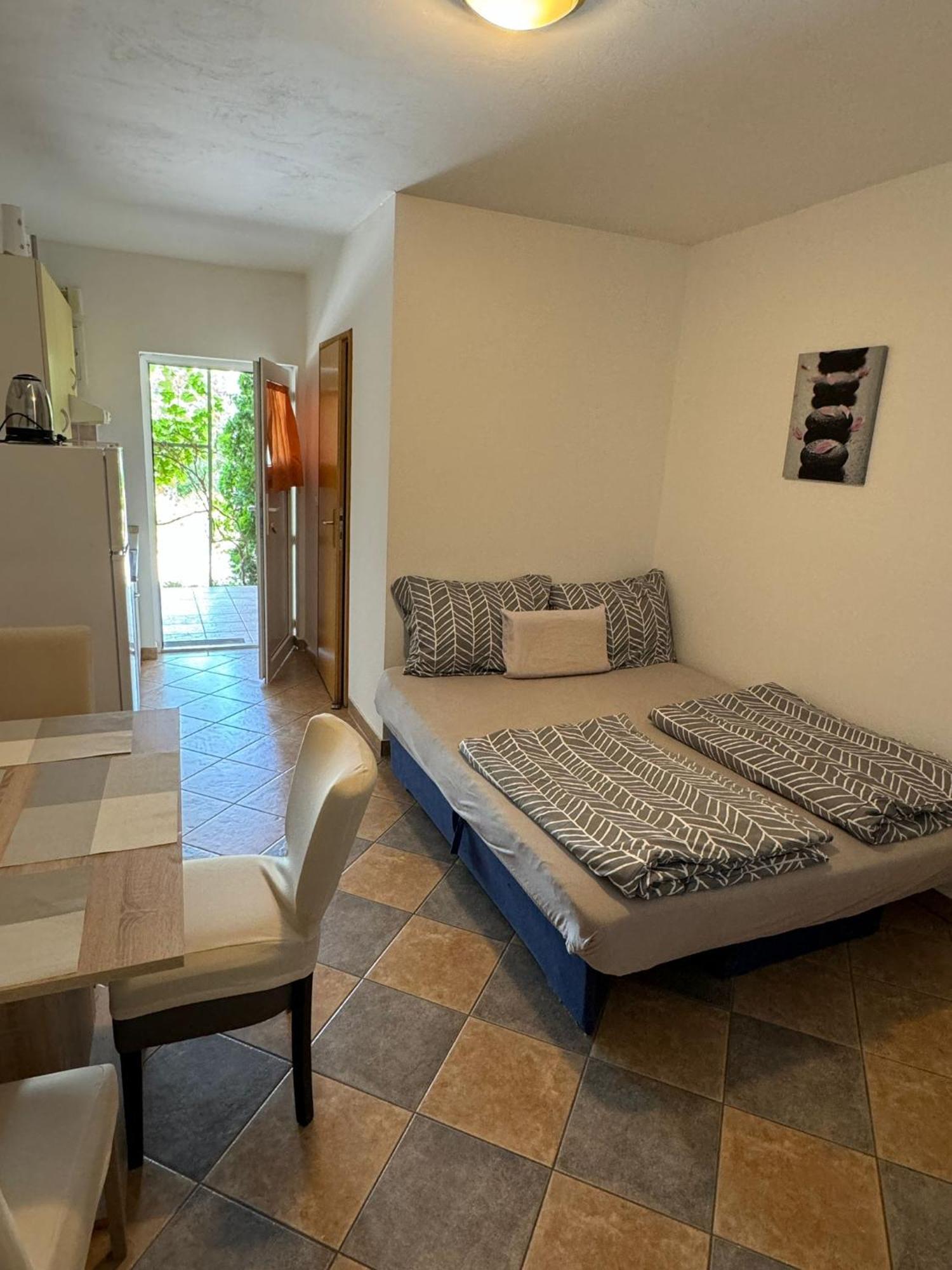 Studio Apartments Mt Šmrika Exteriér fotografie
