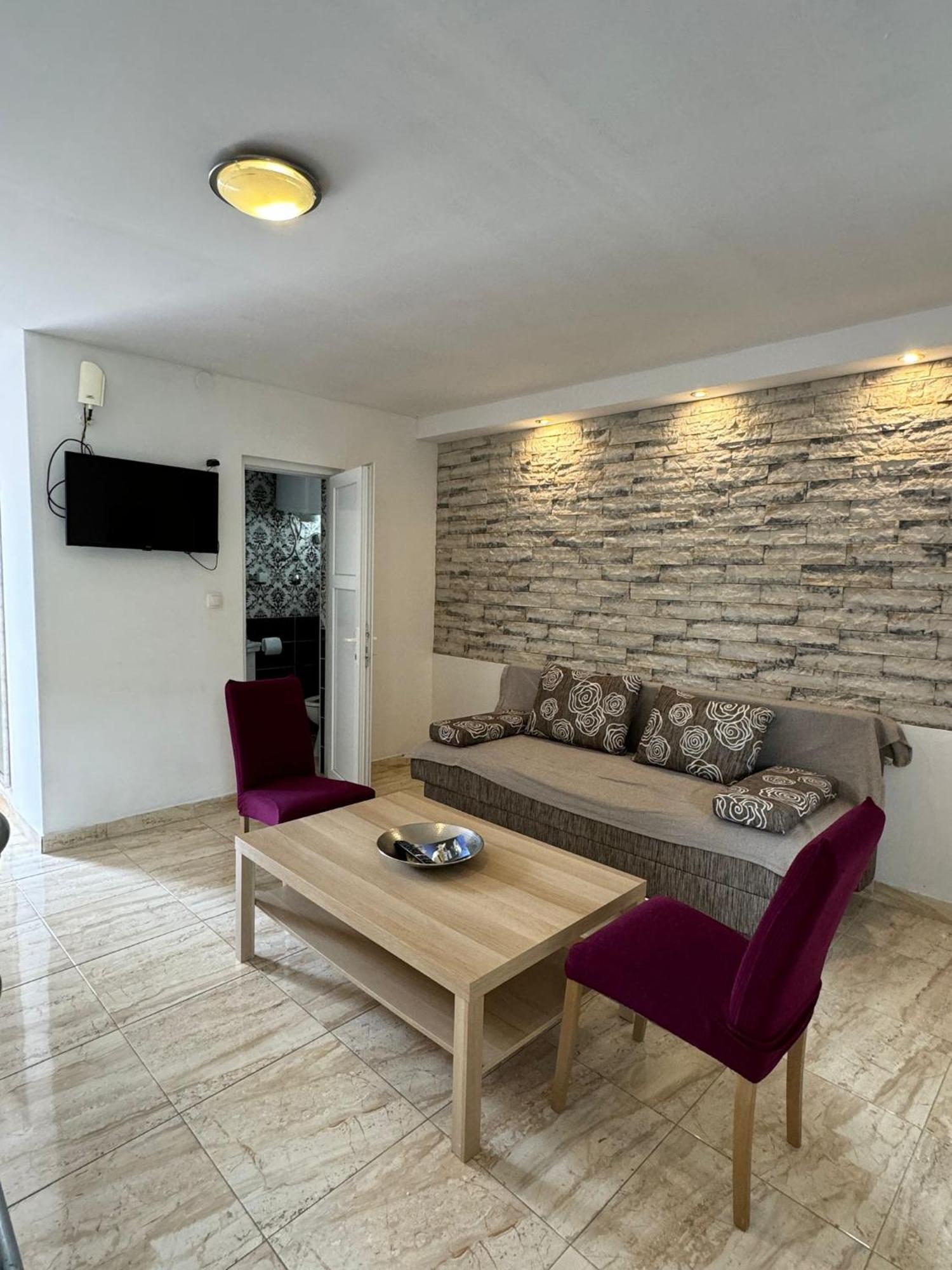 Studio Apartments Mt Šmrika Exteriér fotografie