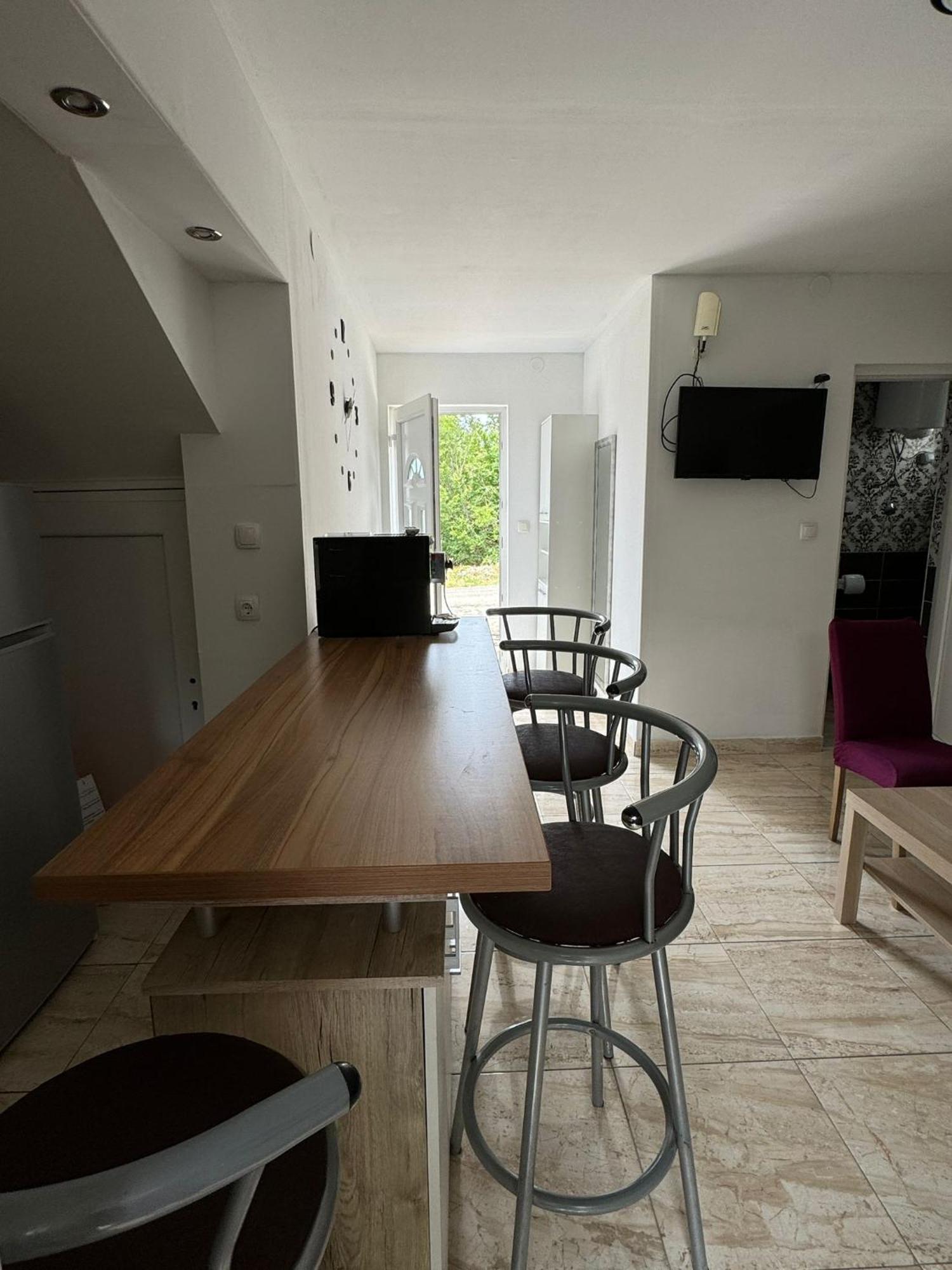Studio Apartments Mt Šmrika Exteriér fotografie